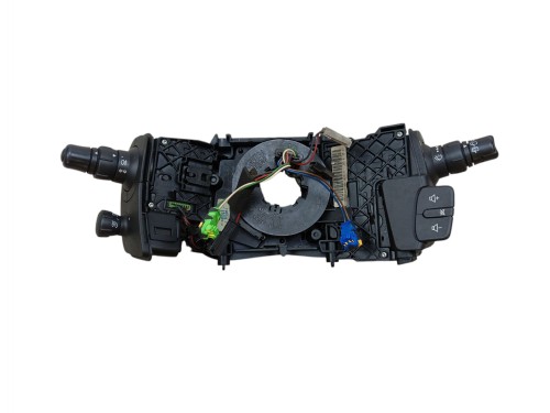 PRZEŁĄCZNIK ZESPOLONY RENAULT SCENIC II (2003-2005) 1.5 DCI 106KM 820051121