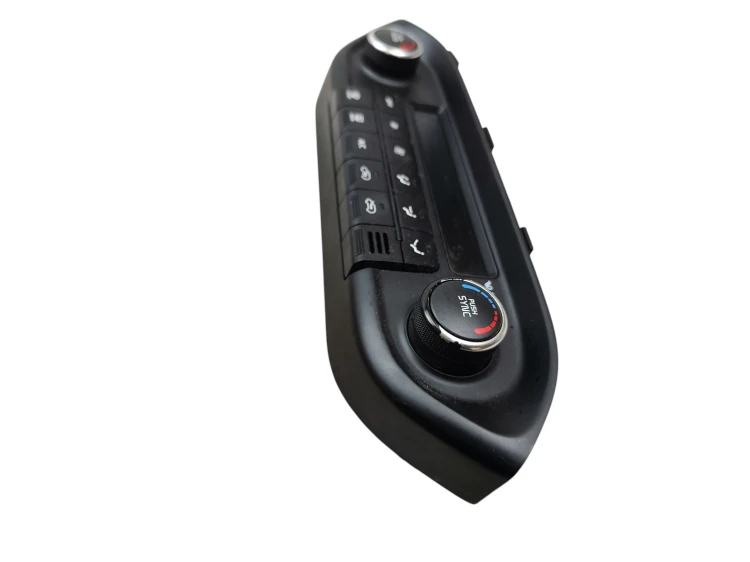 PANEL KLIMATYZACJI KIA CARENS IV LIFT 1.7 CRDi 141KM 97250-A4XXX 97250-A430