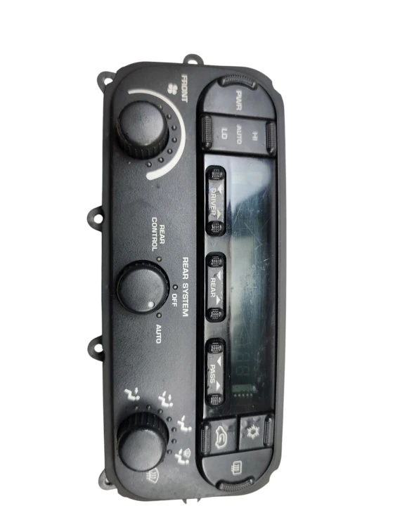 PANEL KLIMATYZACJI CHRYSLER TOWN COUNTRY IV LIFT (2004-2008) P05136781AA EU