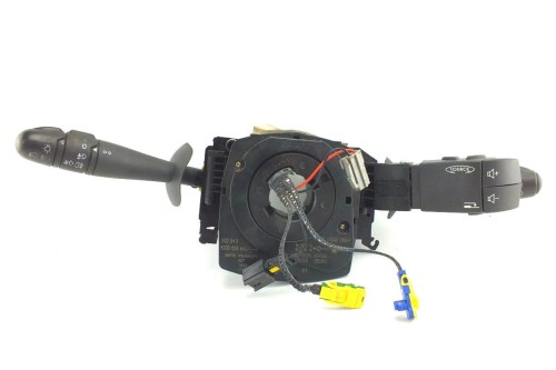 PRZEŁĄCZNIK ZESPOLONY RENAULT LAGUNA II LIFT (2005-2007) 2.0 16V 8200004642