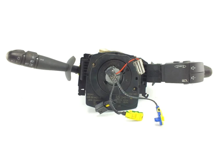 PRZEŁĄCZNIK ZESPOLONY RENAULT LAGUNA II LIFT (2005-2007) 2.0 16V 8200004642
