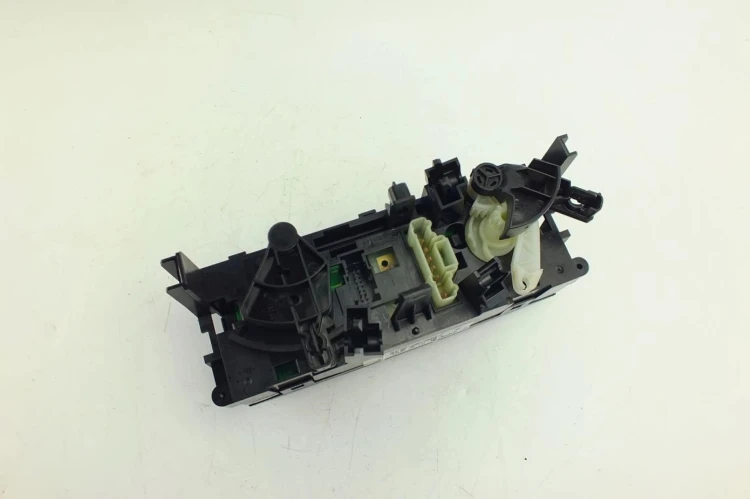 PANEL KLIMATYZACJI PEUGEOT 207 (2006-2009) 1.6 HDI