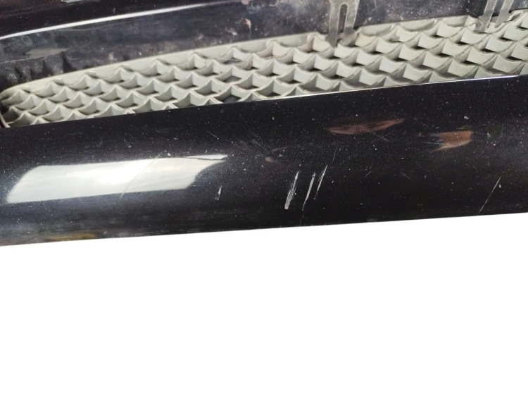 ZDERZAK PRZÓD ATRAPA MERCEDES CLS C219 LIFT (2008-2010) KOD LAKIERU 197