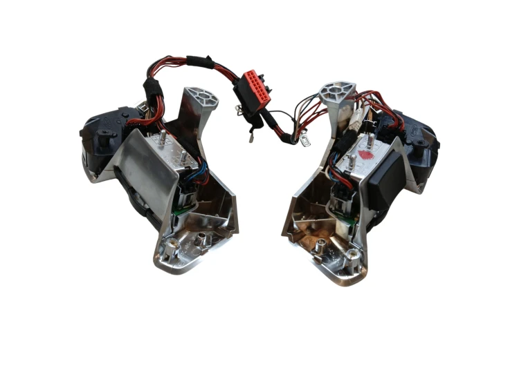 PRZYCISKI MULTIFUNKCJI TEMPOMATU FORD MONDEO MK4 S-MAX MK1 6M2T-14K147-EH