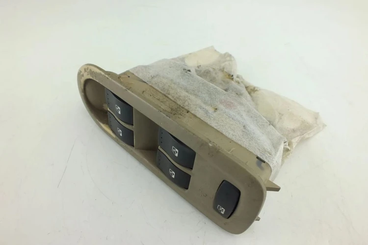 PANEL STEROWANIA SZYB RENAULT SCENIC II (2003-2005)
