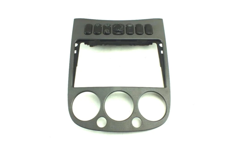 PANEL ŚRODKOWY MERCEDES A W168 (1997-2005) 1.6 104KM 1688203610