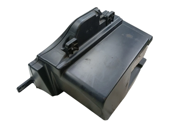 GŁOŚNIK SUBWOOFER HARMAN KARDON LAND ROVER RANGE ROVER III L322 XQA50050