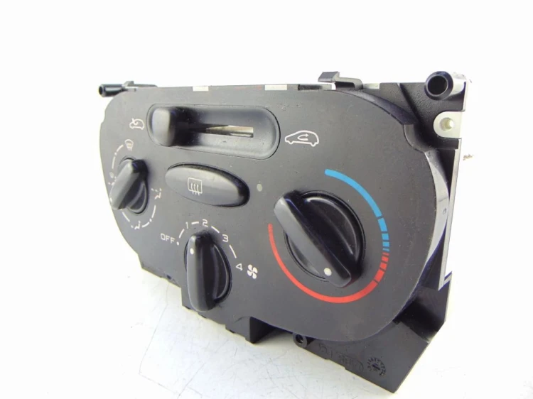 PANEL NAWIEWU PEUGEOT 206 (1998-2002) 1.4 8V