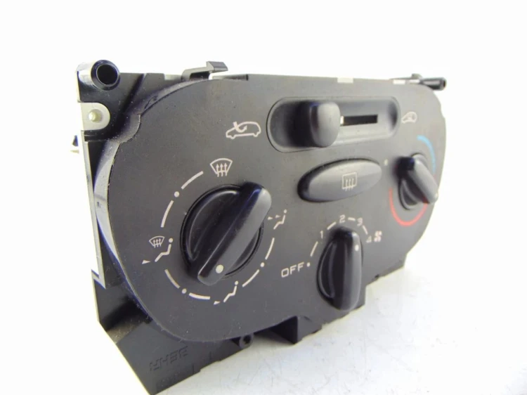 PANEL NAWIEWU PEUGEOT 206 (1998-2002) 1.4 8V