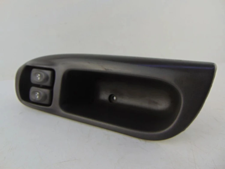 PANEL STEROWANIA SZYB RENAULT SCENIC I LIFT (1999-2003) 1.6 16V 7700431172