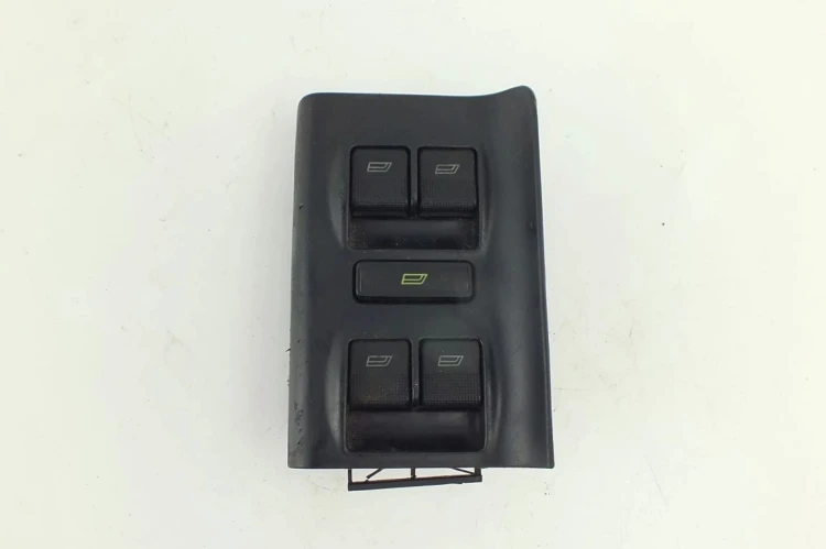 PANEL STEROWANIA SZYB AUDI A4 B5 (1994 – 2001) 1.9 TDI