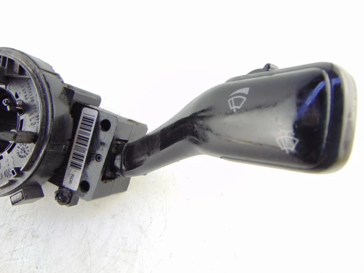 PRZEŁĄCZNIK ZESPOLONY VOLKSWAGEN PASSAT B5 1.9TDI 8L0953513J