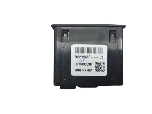 GNIAZDO USB RENAULT KADJAR LIFT (2018-2022) 1.3 TCE 160KM 280239665R