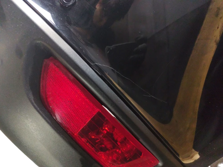ZDERZAK TYŁ TYLNY VOLVO XC60 I (2008-2013) PDC KOD LAKIERU 019-26