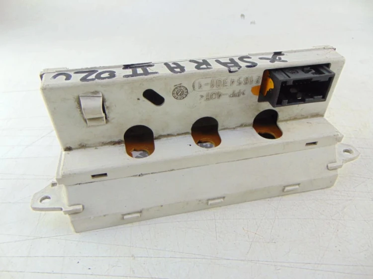 PANEL WYŚWIETLACZ RADIA CITROEN XSARA II 9643823677