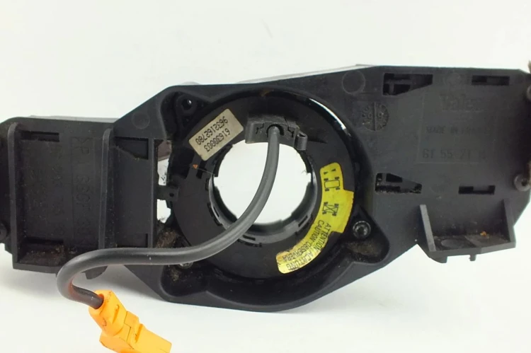 PRZEŁĄCZNIK ZESPOLONY CITROEN BERLINGO II (2003-2010) 1.9 DW8 9620376580