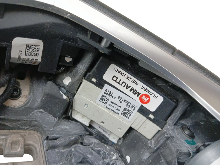 KIEROWNICA SKÓRA BMW F20 F21 F22 F30 F31 F32 686319303 MULTIFUNKCYJNA