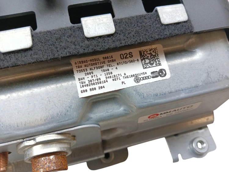 PODUSZKA PASAŻERA ZAŚLEPKA VOLKSWAGEN POLO V 6R (2009-2014) 1.4 16V 85KM 6R