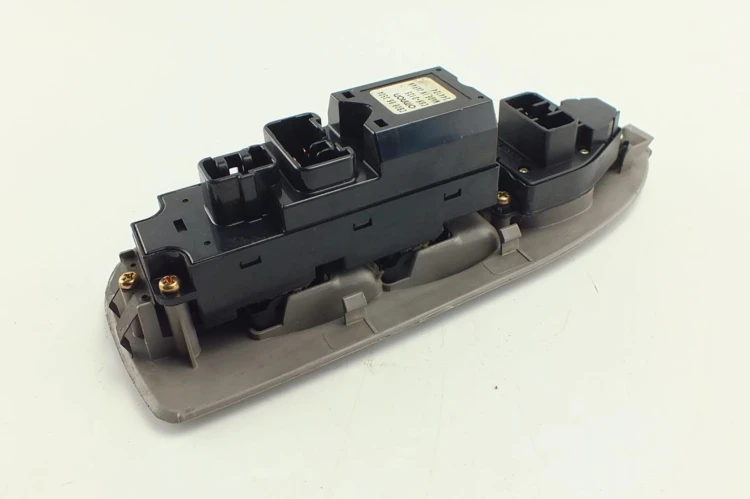 PANEL STEROWANIA SZYB MAZDA PREMACY (1999-2001) 2.0 D