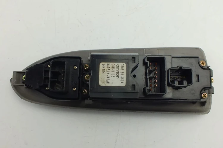 PANEL STEROWANIA SZYB MAZDA PREMACY (1999-2001) 2.0 D
