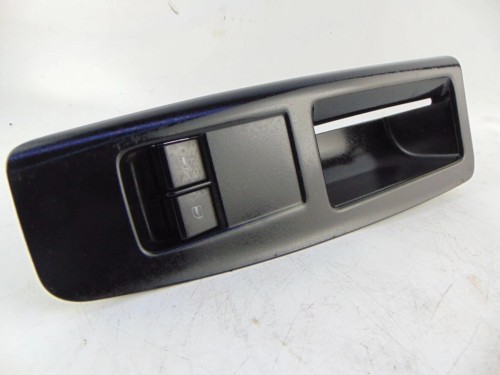 PANEL STEROWANIA SZYB VOLKSWAGEN POLO IV 1.4 16v