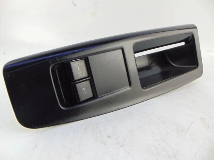 PANEL STEROWANIA SZYB VOLKSWAGEN POLO IV 1.4 16v