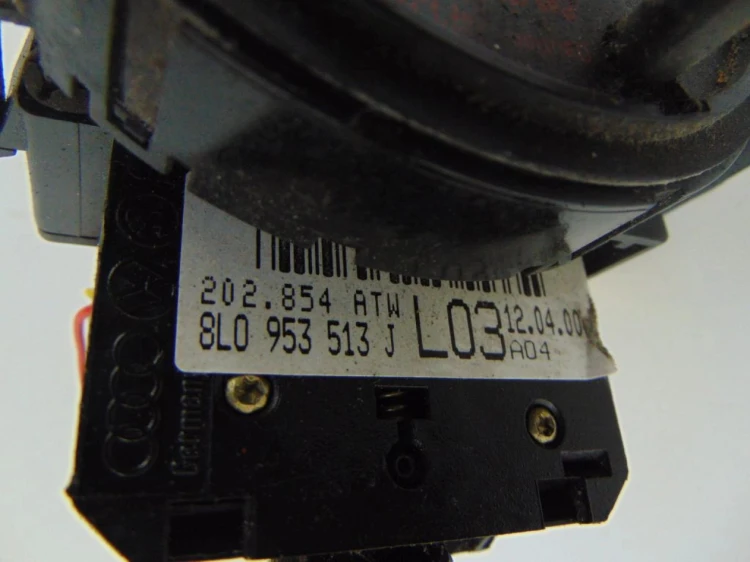 PRZEŁĄCZNIK ZESPOLONY VOLKSWAGEN PASSAT B5 1.9TDI 8L0953513J