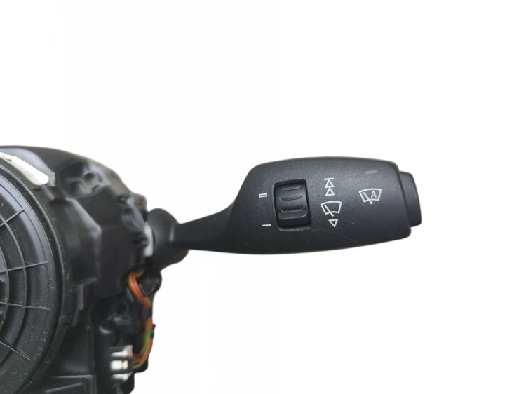 PRZEŁĄCZNIK ZESPOLONY BMW F11 (2010-2013) 2.0 D 184KM 9297783