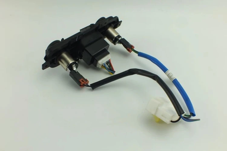 GNIAZDO USB AUX KIA SPORTAGE III (2010-2015) 1.7 CRDI 84633-3W010
