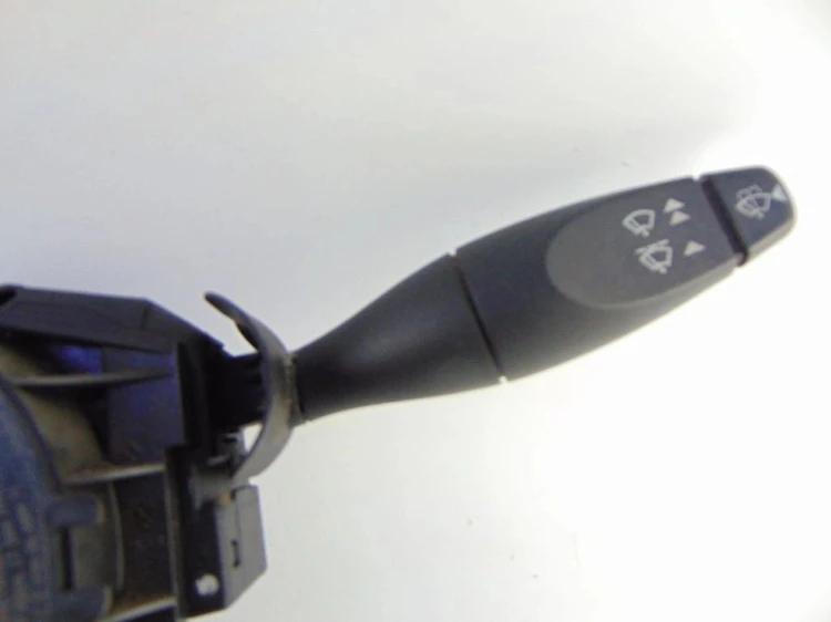 PRZEŁĄCZNIK ZESPOLONY FORD FOCUS MK1 1.8 TDCI 98AB-13N064-AH