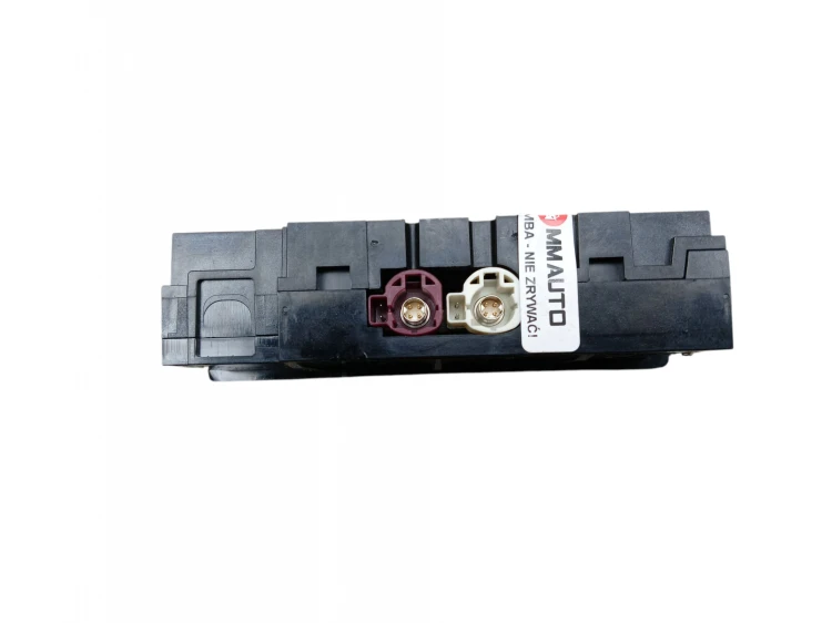 GNIAZDO USB MERCEDES GLC I X253 (2015-2019) 2.2 CDI 204KM A2538206100