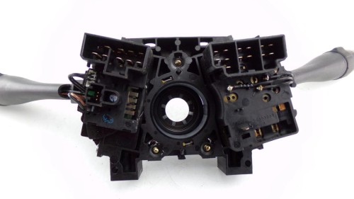 PRZEŁĄCZNIK ZESPOLONY NISSAN ALMERA TINO 2.0 16V 54035040