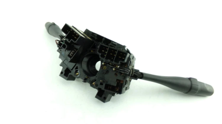 PRZEŁĄCZNIK ZESPOLONY NISSAN ALMERA TINO 2.0 16V 54035040