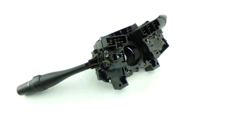 PRZEŁĄCZNIK ZESPOLONY NISSAN ALMERA TINO 2.0 16V 54035040