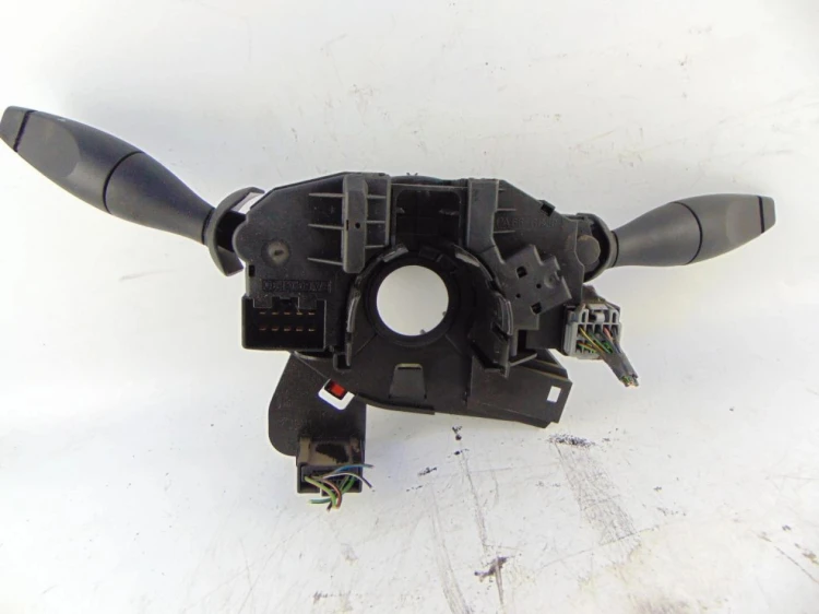 PRZEŁĄCZNIK ZESPOLONY FORD FOCUS MK1 1.6 16V 98AG 17A553 CC
