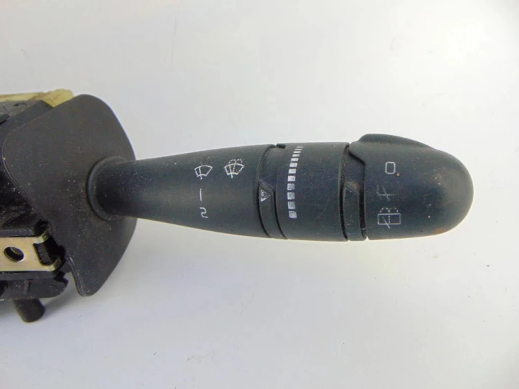 PRZEŁĄCZNIK ZESPOLONY RENAULT SCENIC I LIFT (1999-2003) 1.6 16V 7700846402