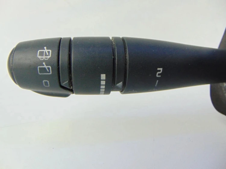 PRZEŁĄCZNIK ZESPOLONY RENAULT SCENIC I LIFT (1999-2003) 7700840099