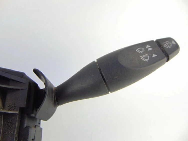 PRZEŁĄCZNIK ZESPOLONY FORD FOCUS MK1 1.6 16V 98AG 17A553 CC