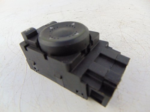 PANEL STEROWANIA LUSTEREK VOLKSWAGEN PASSAT B5 1.9TDI 3B1959565B