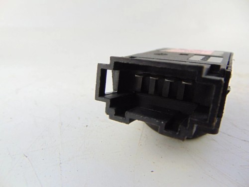 PANEL STEROWANIA LUSTEREK VOLKSWAGEN PASSAT B5 1.9TDI 3B1959565B