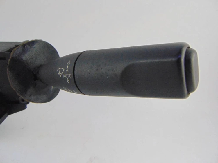 PRZEŁĄCZNIK ZESPOLONY PEUGEOT 306 LIFT 2.0 HDI 9623337580