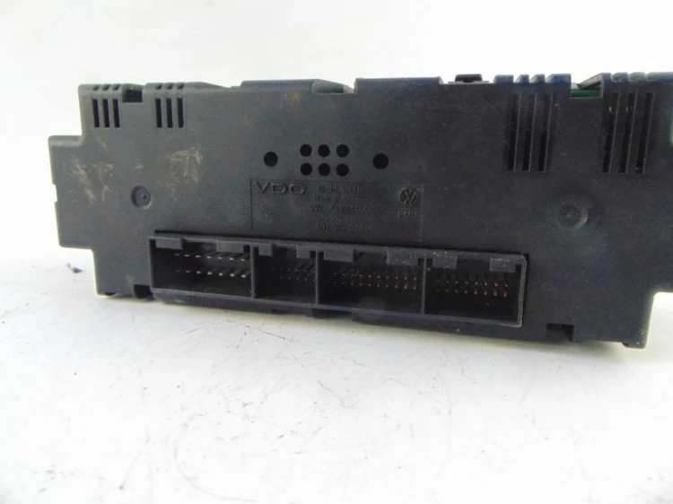 PANEL KLIMATYZACJI VOLKSWAGEN PASSAT B5 1.9TDI 3B1907044K