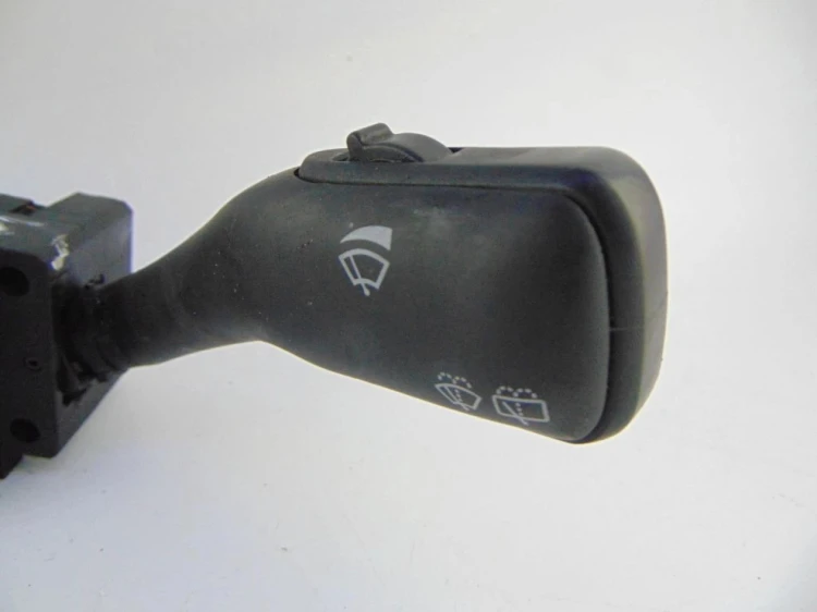PRZEŁĄCZNIK ZESPOLONY AUDI A3 8L (1996-2000) 1.6 8L0953513H