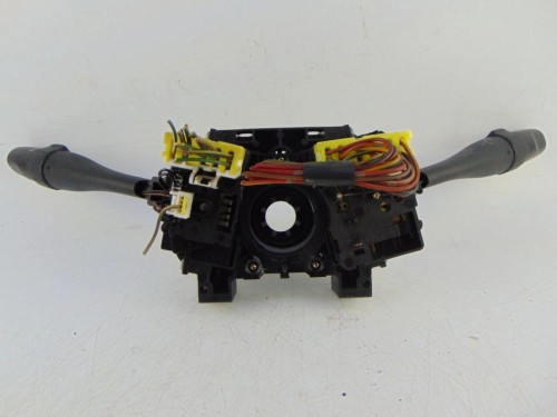 PRZEŁĄCZNIK ZESPOLONY NISSAN ALMERA N16(2000-2006) 1.5 DCI 54034851