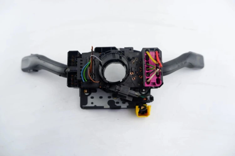 PRZEŁĄCZNIK ZESPOLONY VOLKSWAGEN PASSAT B5 LIFT 4B0953503H