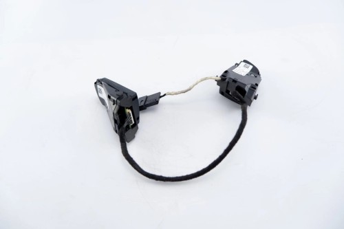 PRZYCISKI KIEROWNICY RADIA AUDI A6 C6 2.0 TDI 4F0951527