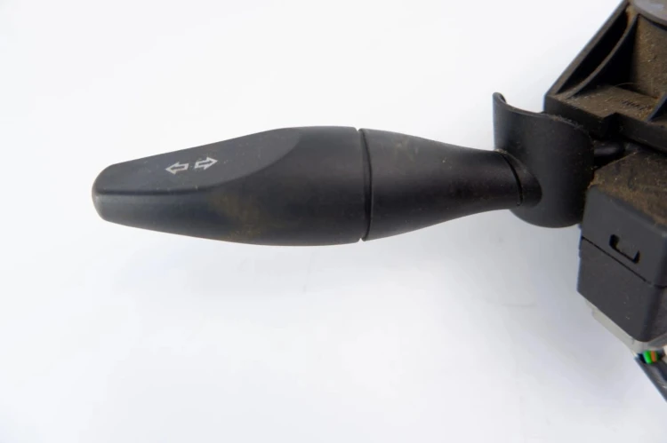 PRZEŁĄCZNIK ZESPOLONY FORD FOCUS MK1 1.8 TDCI 98AG-13335-AE