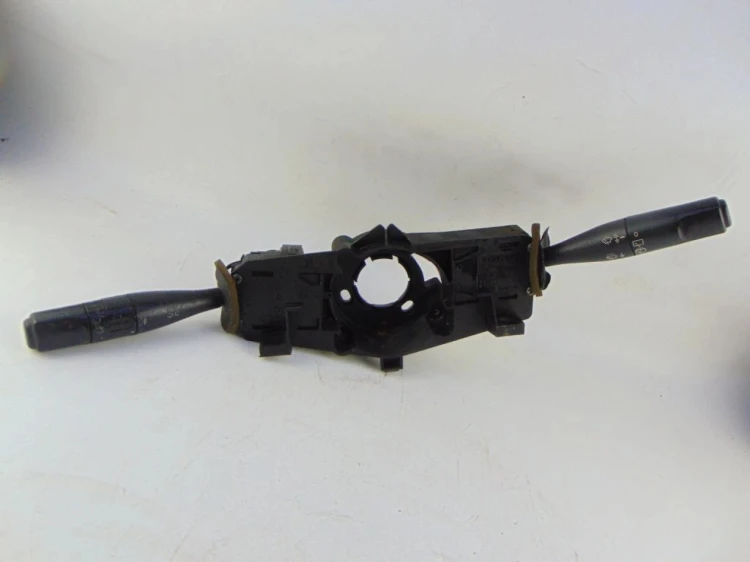 PRZEŁĄCZNIK ZESPOLONY CITROEN XSARA PICASSO (1999-2004) 9630605180
