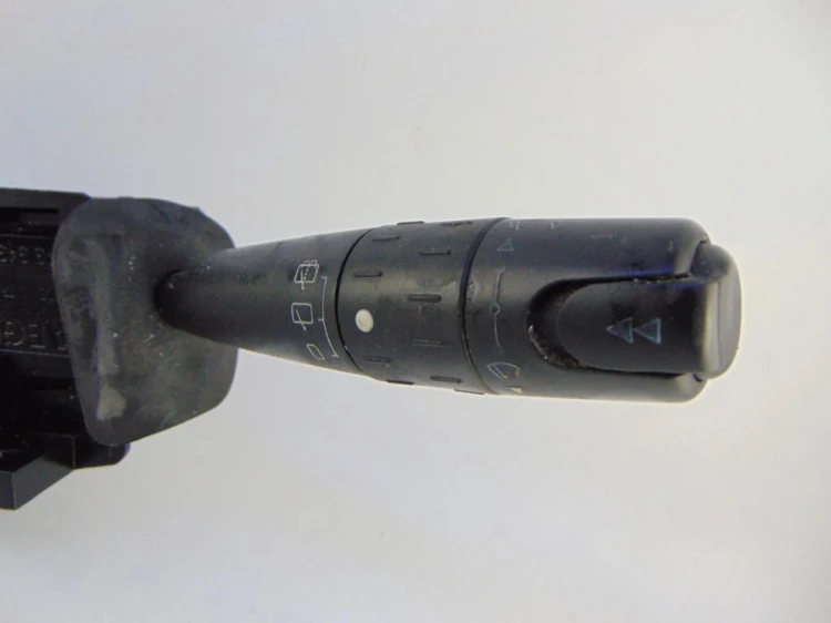 PRZEŁĄCZNIK ZESPOLONY CITROEN XSARA PICASSO (1999-2004) 9630605180