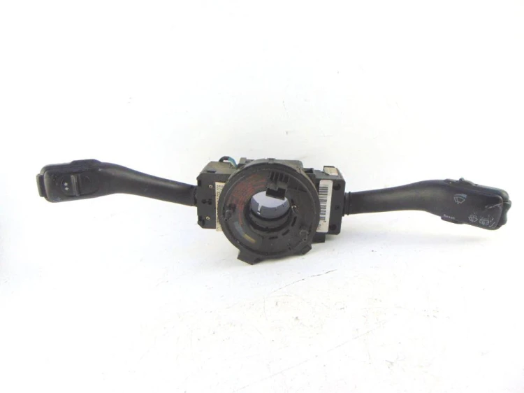 PRZEŁĄCZNIK ZESPOLONY SKODA FABIA I 6Y 1.4 mpi 8L0953513J